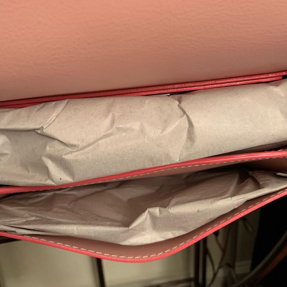 Guava hanni Vanderbilt place Kate Spade crossbody - Picture 6 of 8